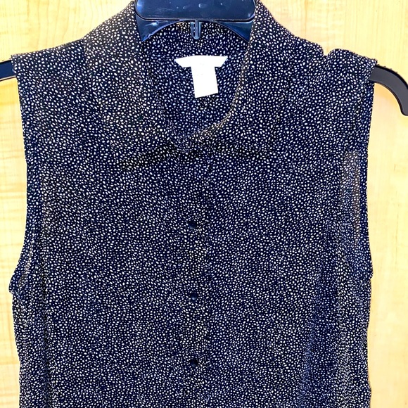 H&M Sleeveless Button-down Blouse - Picture 1 of 10
